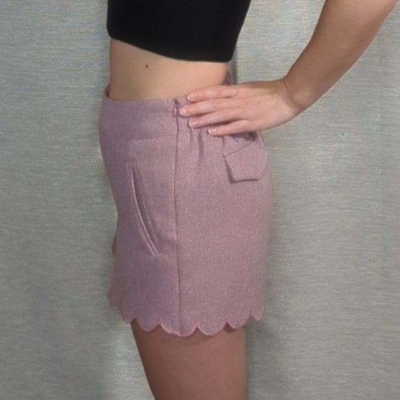 Dusty Rose Scalloped Shorts - Picture 4 of 9